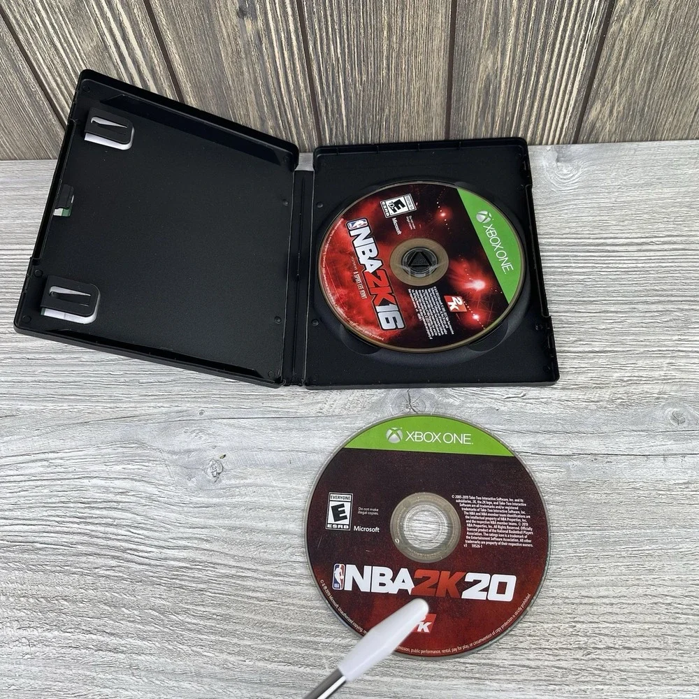 NBA 2K16 & NBA 2K20 Xbox One Game Bundle Very Good Condition Tested